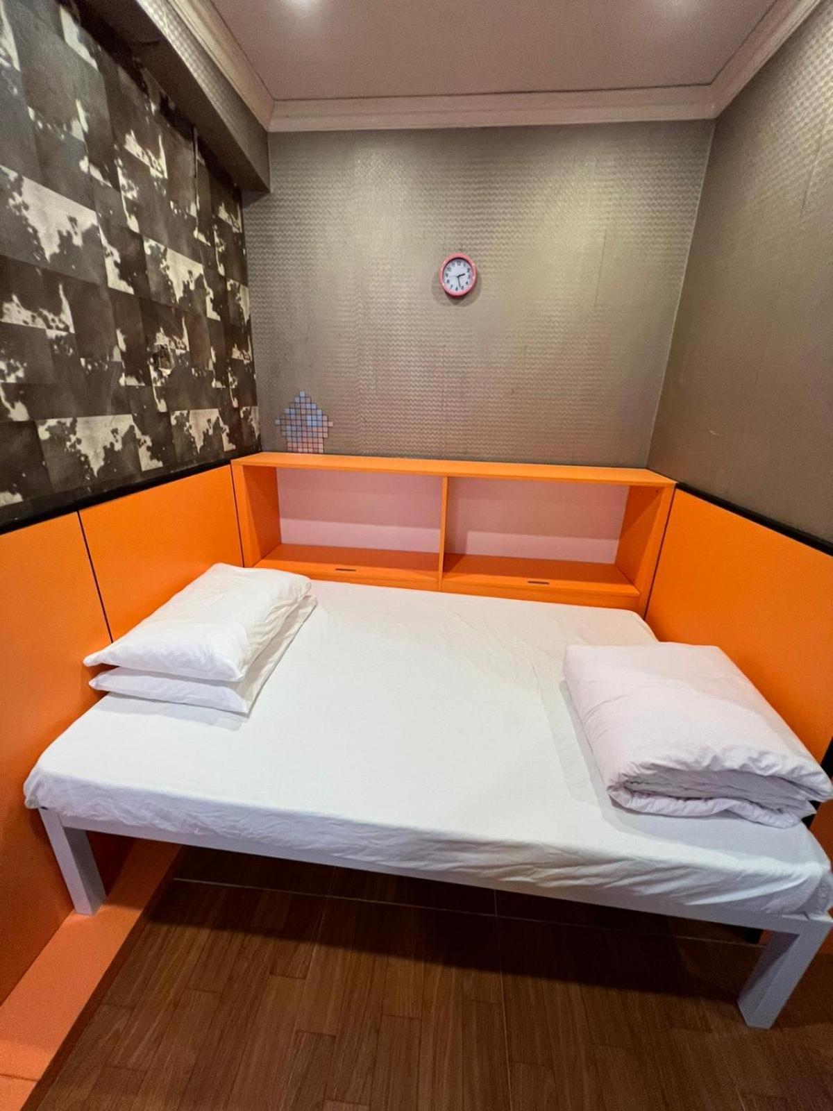 New Garden Hostel Hong Kong Bagian luar foto